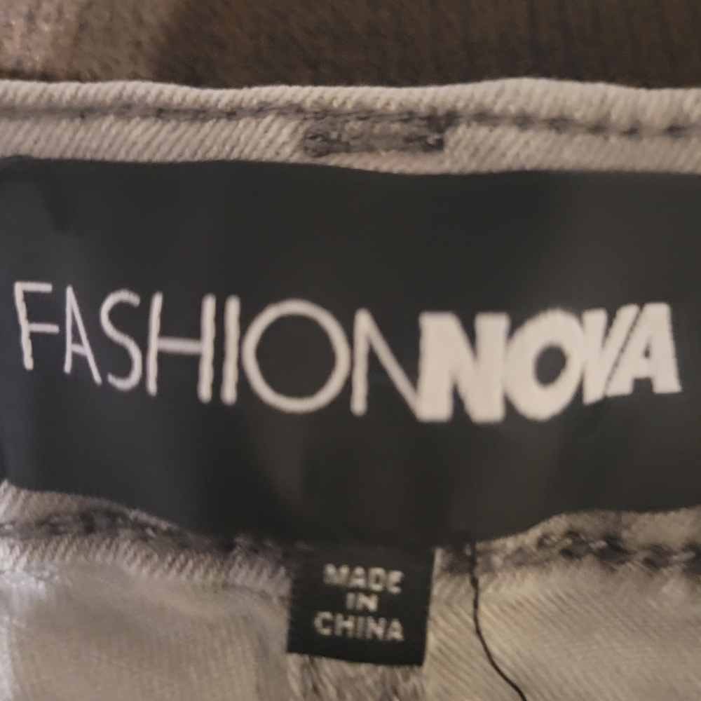 Fashion Nova Beacon Body Lifting Ripped High Rise Stretch Skinny Gray Denim SZ11 - Picture 12 of 14